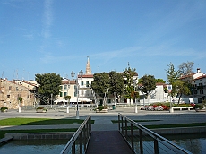 P1120537