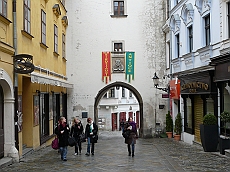 BRATI_1020904