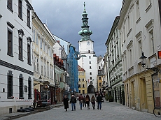 BRATI_1020933