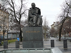 BRATI_1020975